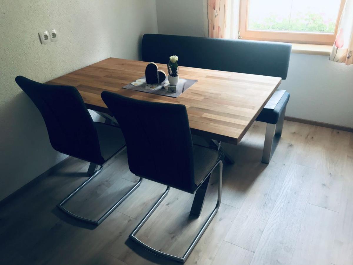 Ferienwohnung Rottensteiner Sybille Inclusiv Sommercard Jerzens Bagian luar foto